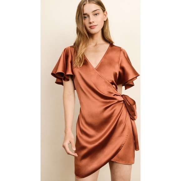 Dress Forum Dresses & Skirts - Dress forum small burnt orange wrap dress…